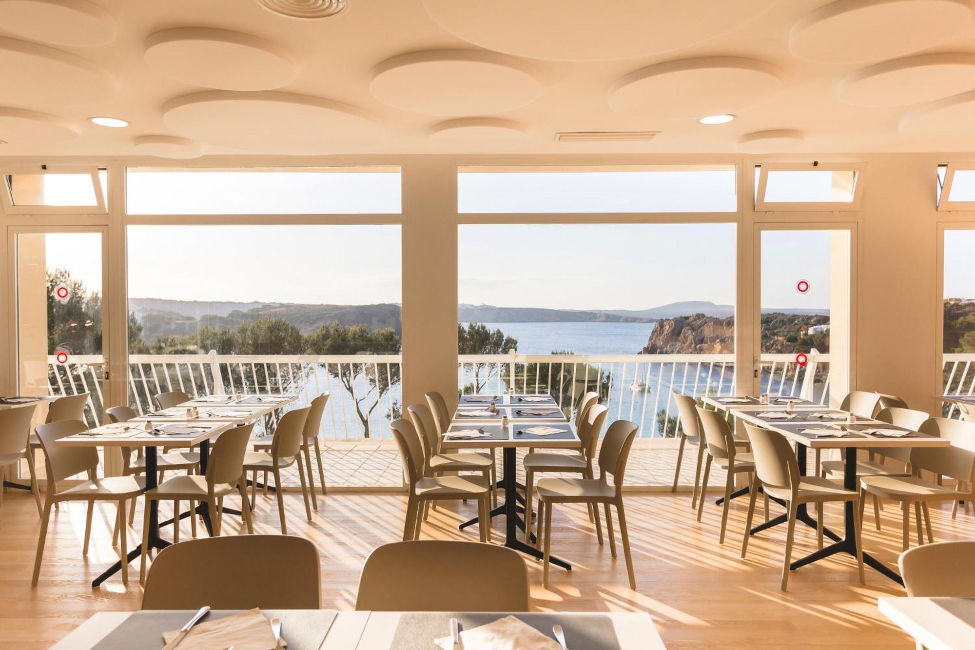 Club Hotel Aguamarina Ареналь-д'ен-Кастель Екстер'єр фото